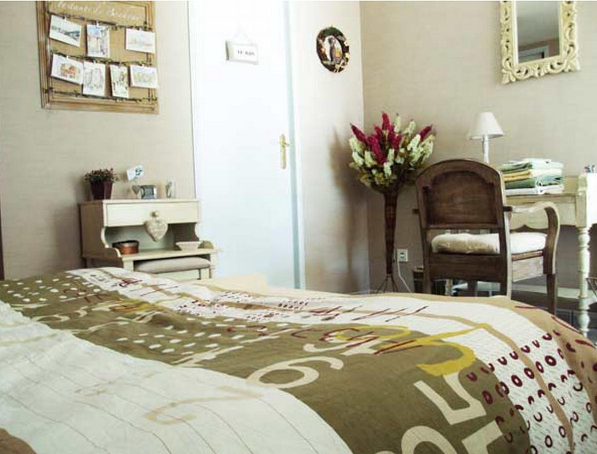 Le Panorama - Chambres D'Hotes - Cuisine Disponible Vieille-Brioude エクステリア 写真