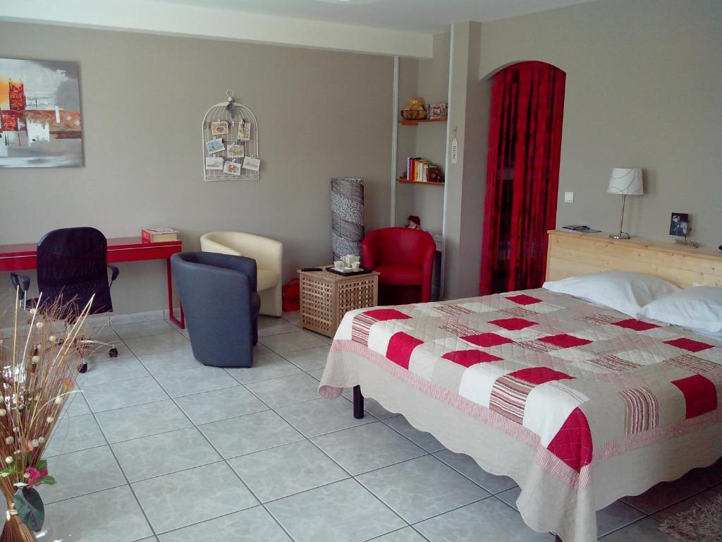 Le Panorama - Chambres D'Hotes - Cuisine Disponible Vieille-Brioude エクステリア 写真